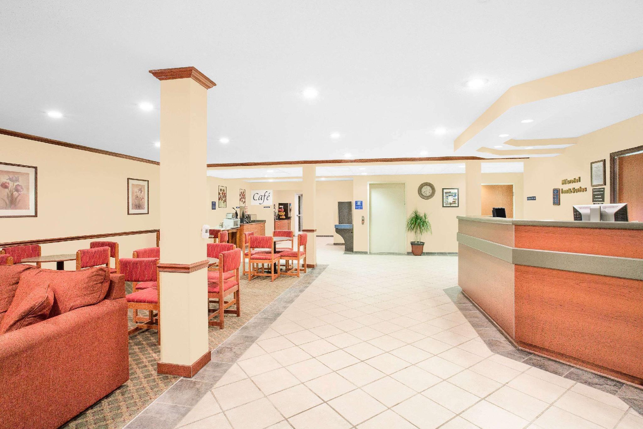 Microtel Inn & Suites Beckley East Exterior foto