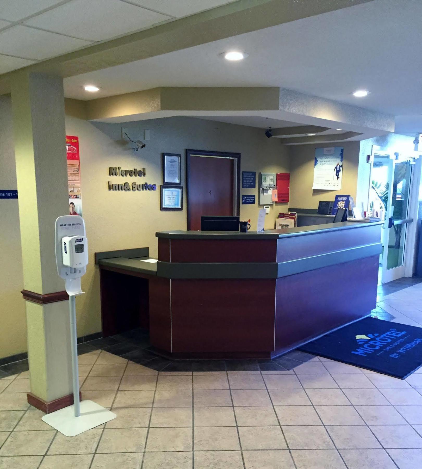 Microtel Inn & Suites Beckley East Exterior foto