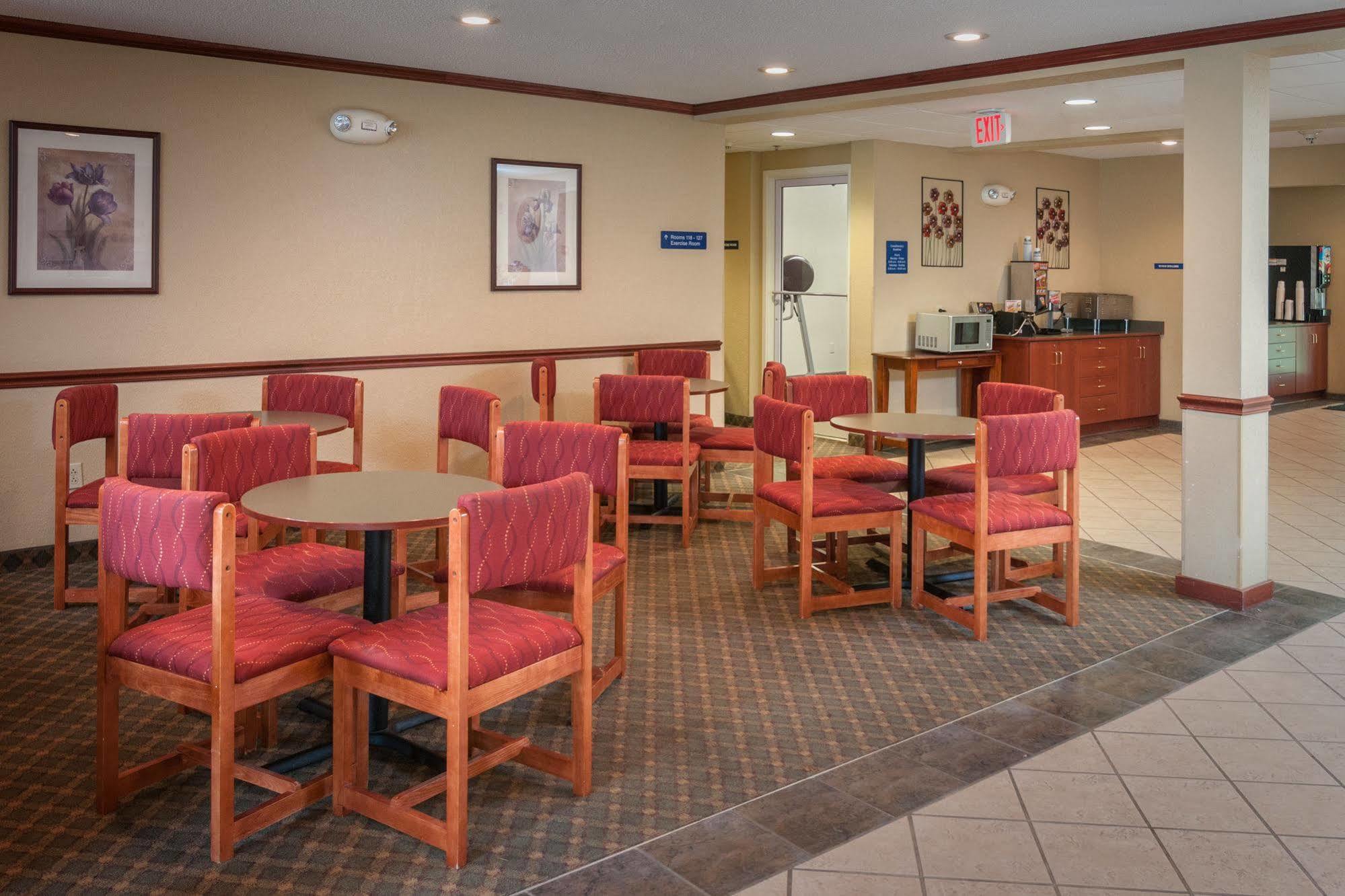 Microtel Inn & Suites Beckley East Exterior foto