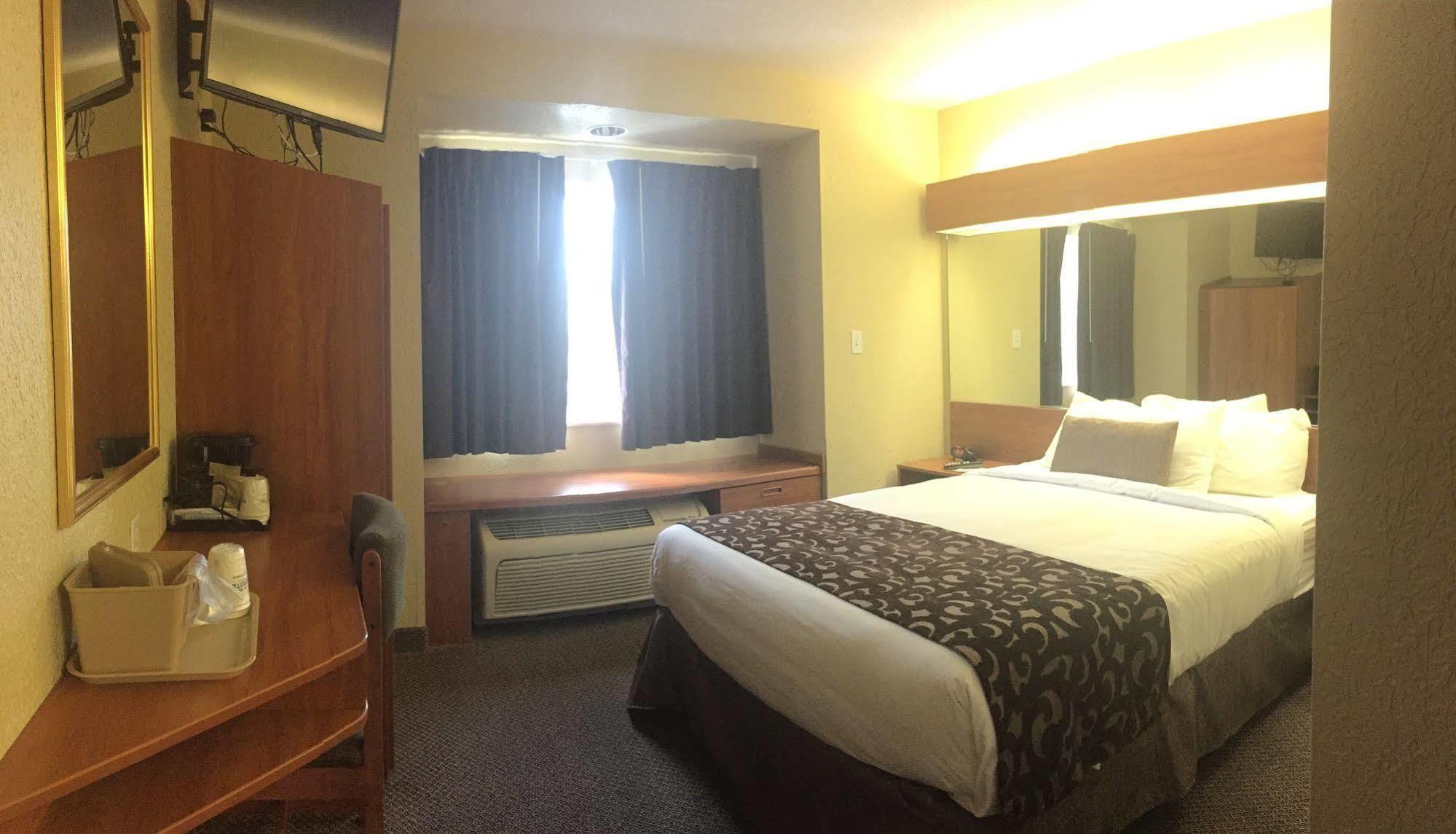 Microtel Inn & Suites Beckley East Exterior foto